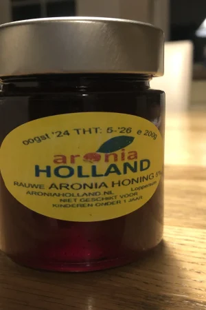 200g. rauwe Aronia Linde honing