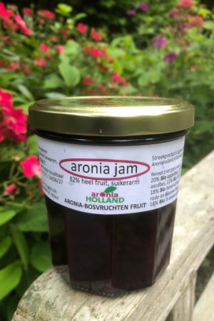 335g Aronia-bosvruchten jam met 82% heel fruit